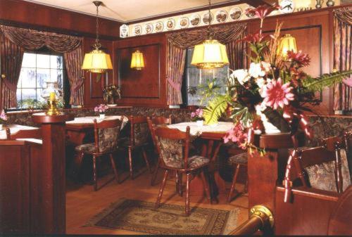 Landgasthof Deutsches Haus Ulmbach Extérieur photo